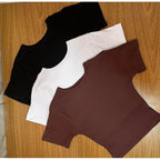 Conjunto de 3 tops cortos de manga corta de canalé